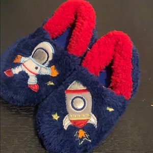 Brand new toddler slippers